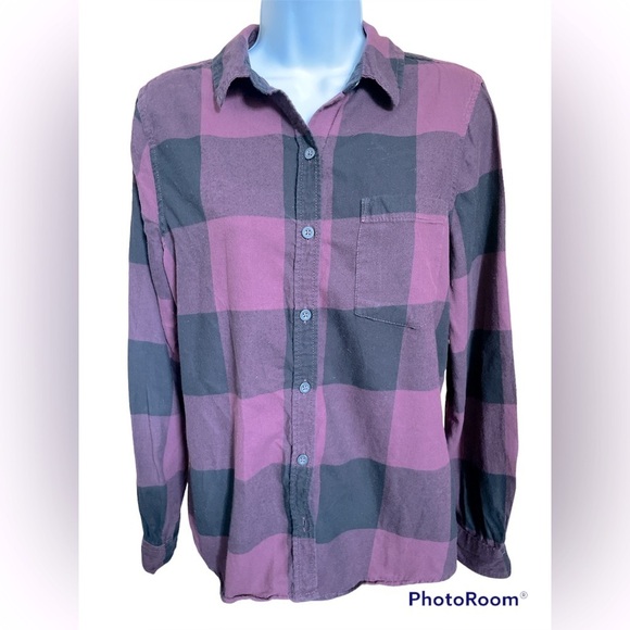 Women’s soft flannel size med - Picture 1 of 3